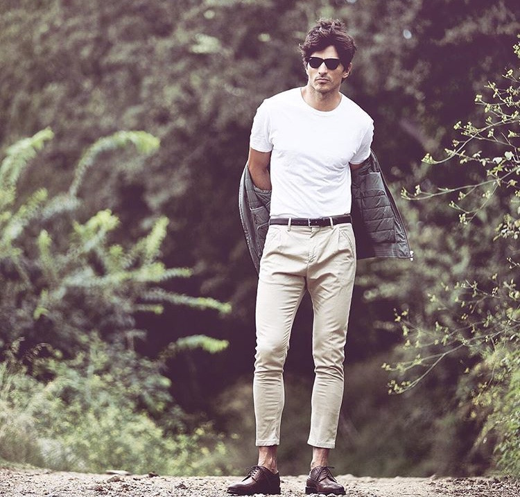 Stili yakala: Andrés Velencoso