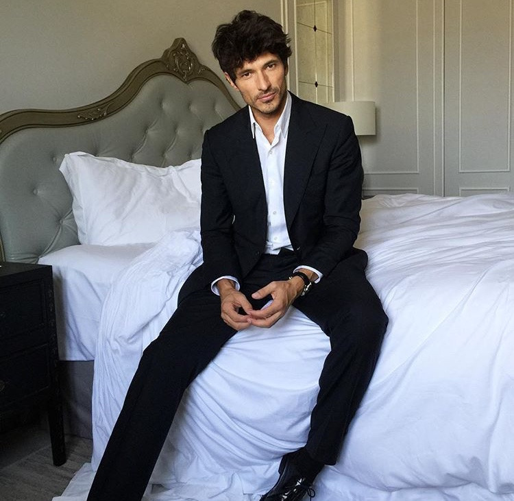 Stili yakala: Andrés Velencoso