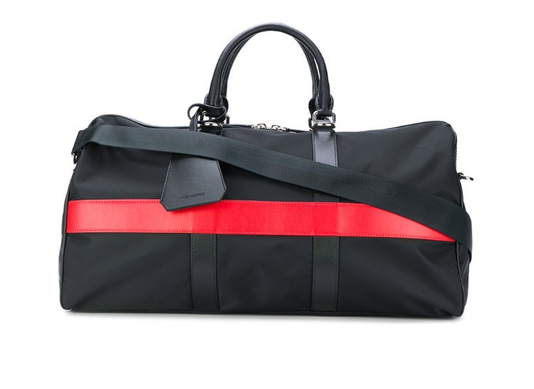 Pratik şıklığın formülü: Küçük valizler