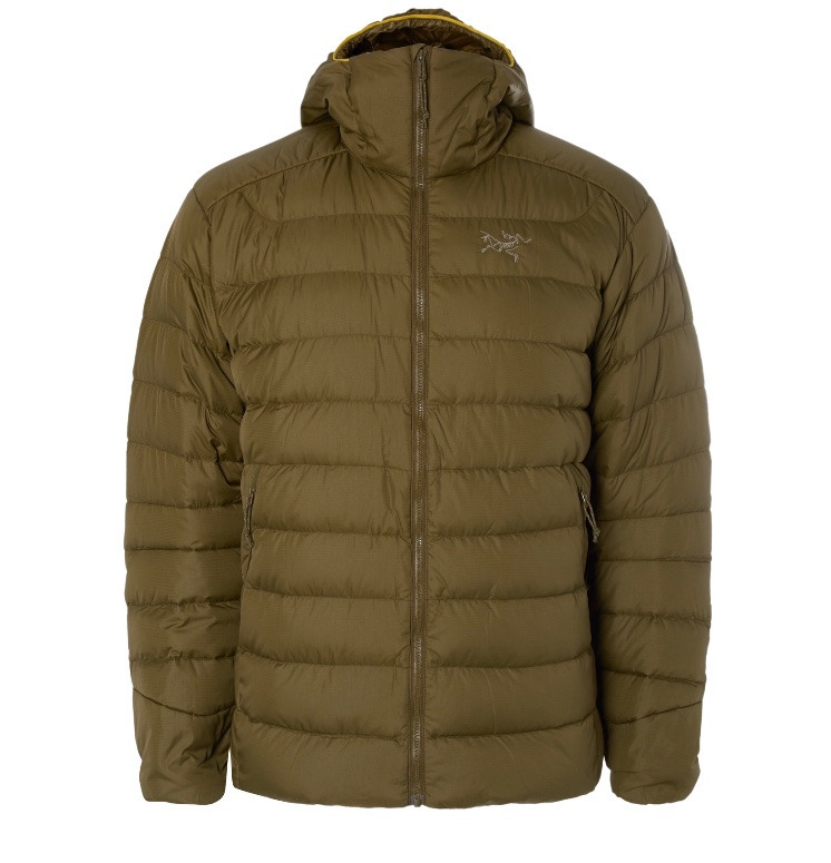 Tüm zamanların vazgeçilmezi : Kapitone montlar