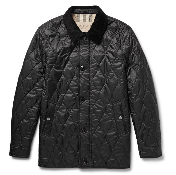 Tüm zamanların vazgeçilmezi : Kapitone montlar