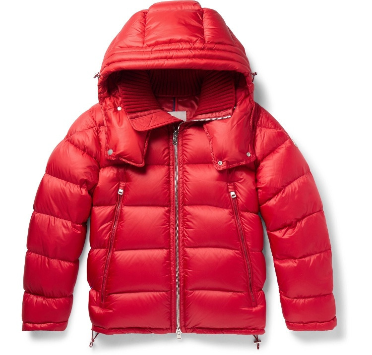 Tüm zamanların vazgeçilmezi : Kapitone montlar