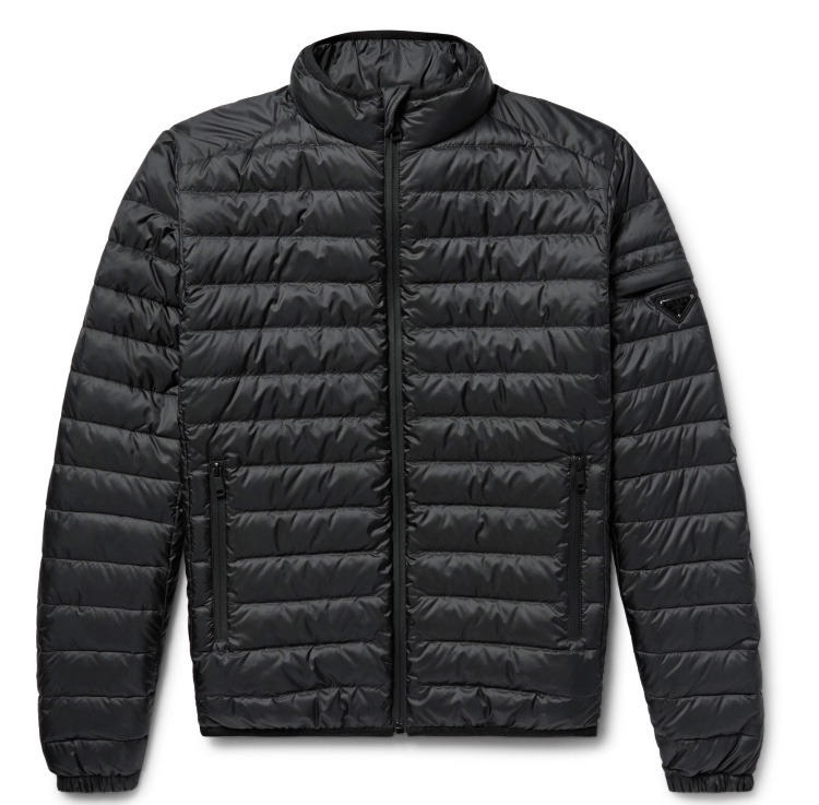 Tüm zamanların vazgeçilmezi : Kapitone montlar