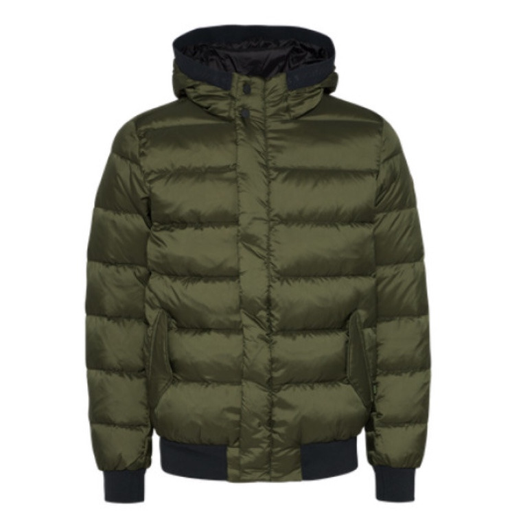 Tüm zamanların vazgeçilmezi : Kapitone montlar