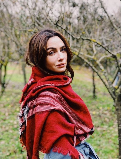 Mercek altında: Birce Akalay