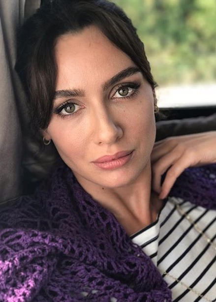 Mercek altında: Birce Akalay