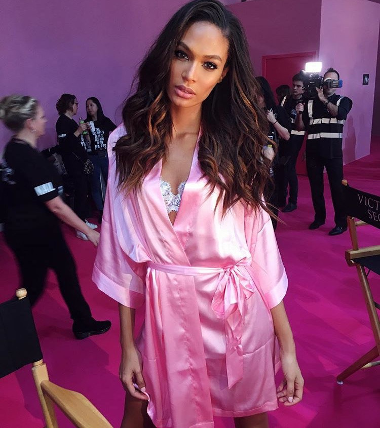 Instagram'ı sevmemiz için bir sebep daha : Joan Smalls
