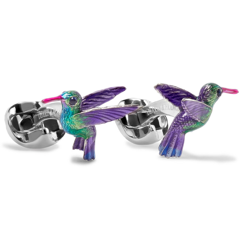 İki küçük kol düğmesi