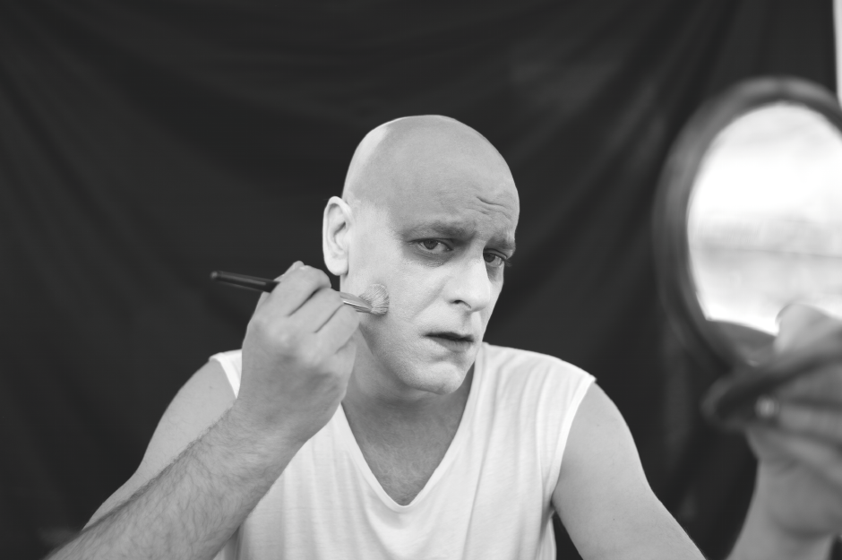 Arif, 216 ve 'ben olsam bari'