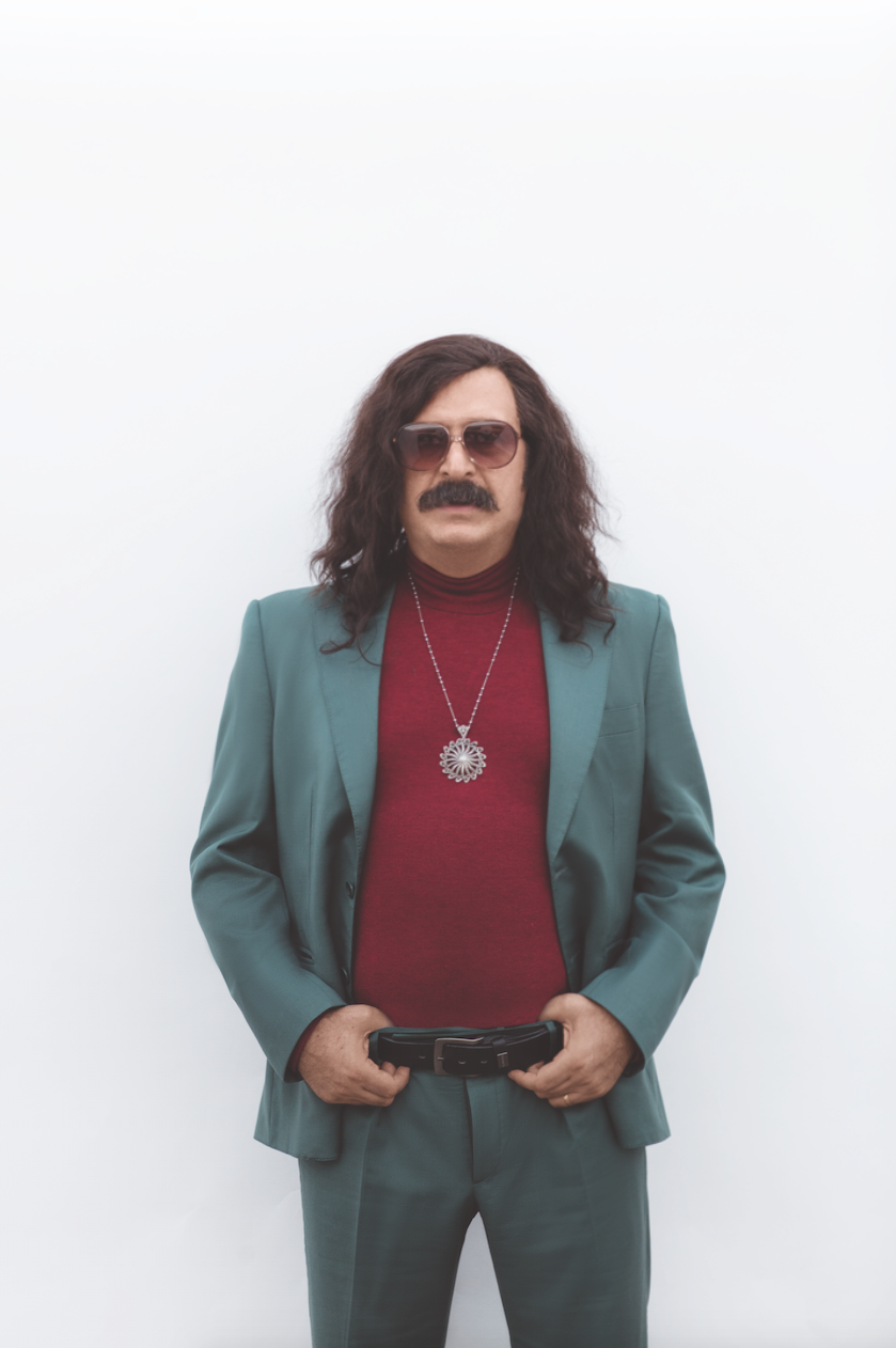 Filmin tüm sürreal karakterleri!