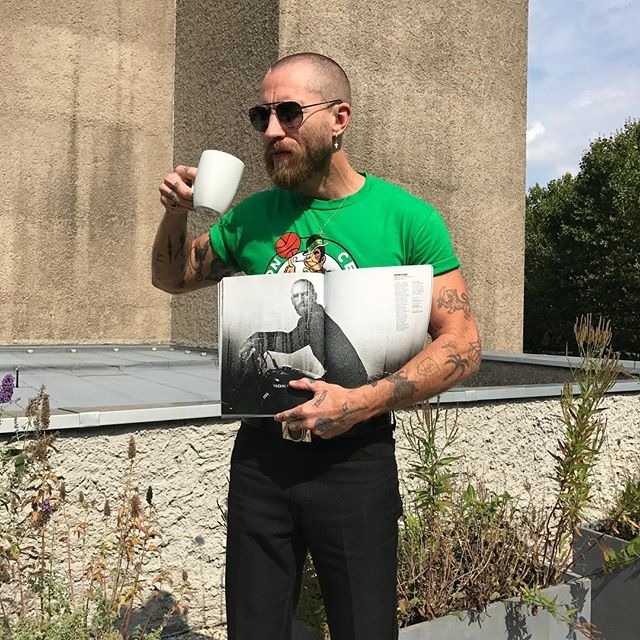 Stili Yakala : Justin O’Shea