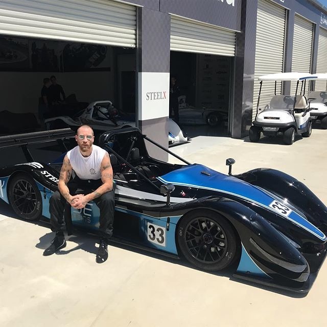 Stili Yakala : Justin O’Shea