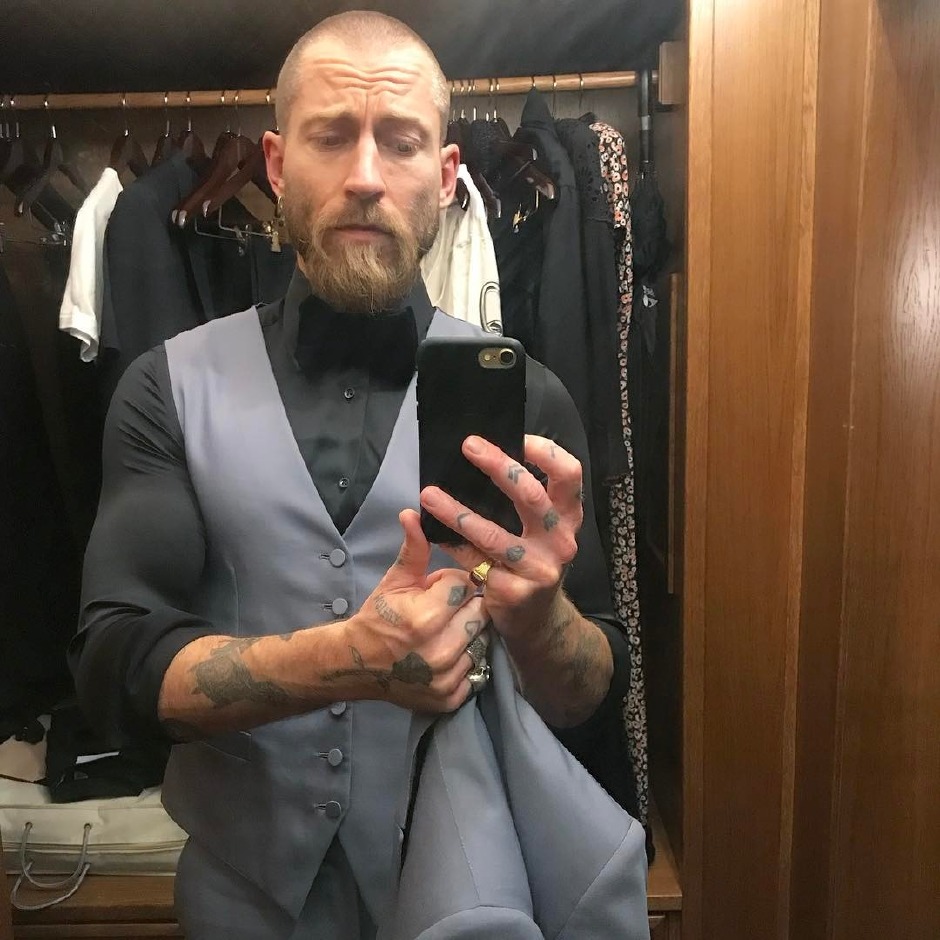 Stili Yakala : Justin O’Shea