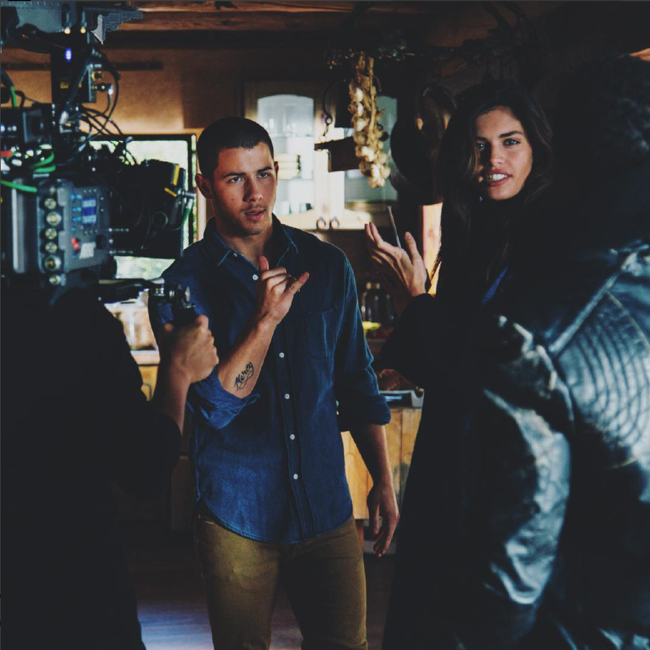 Instagram takibi: Nick Jonas