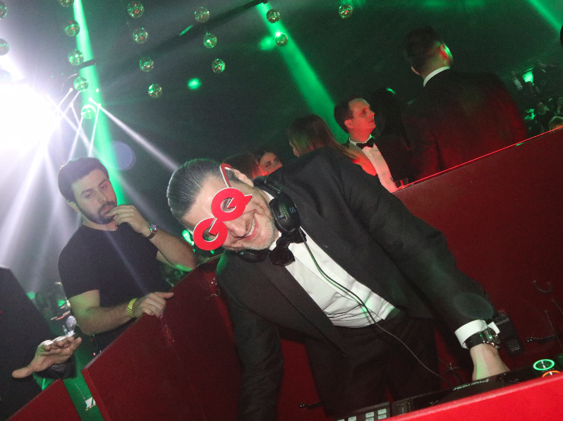 Renkli karelerle Men of the Year 2017