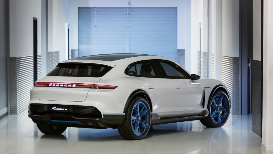 Porsche, Tesla’nın tahtına göz dikti