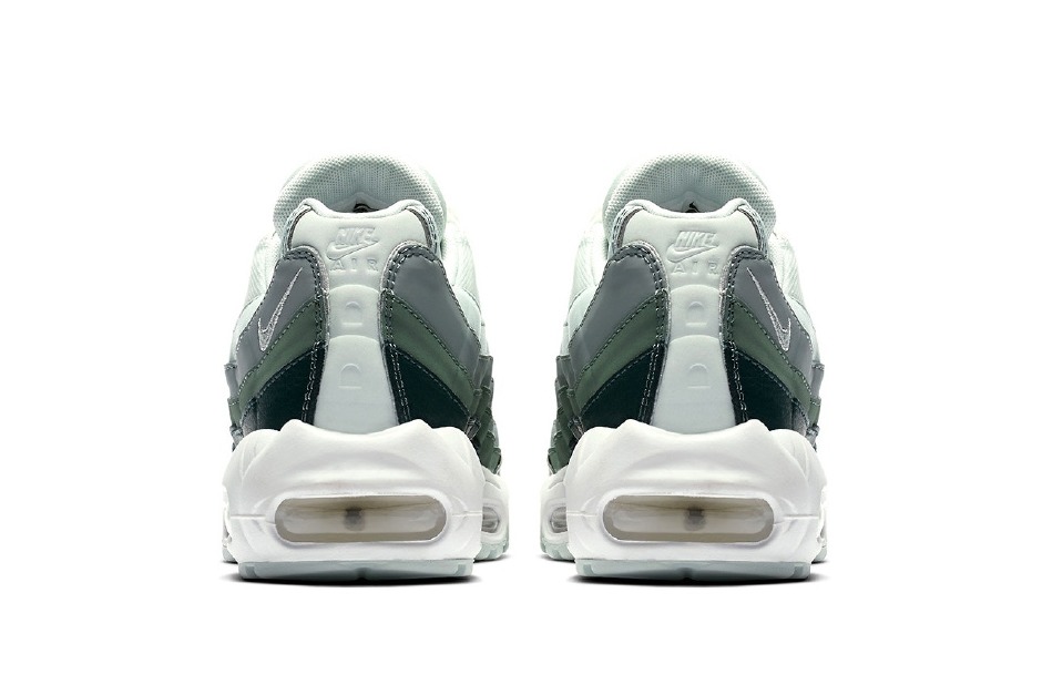 Yeni rengiyle Nike Air Max 95
