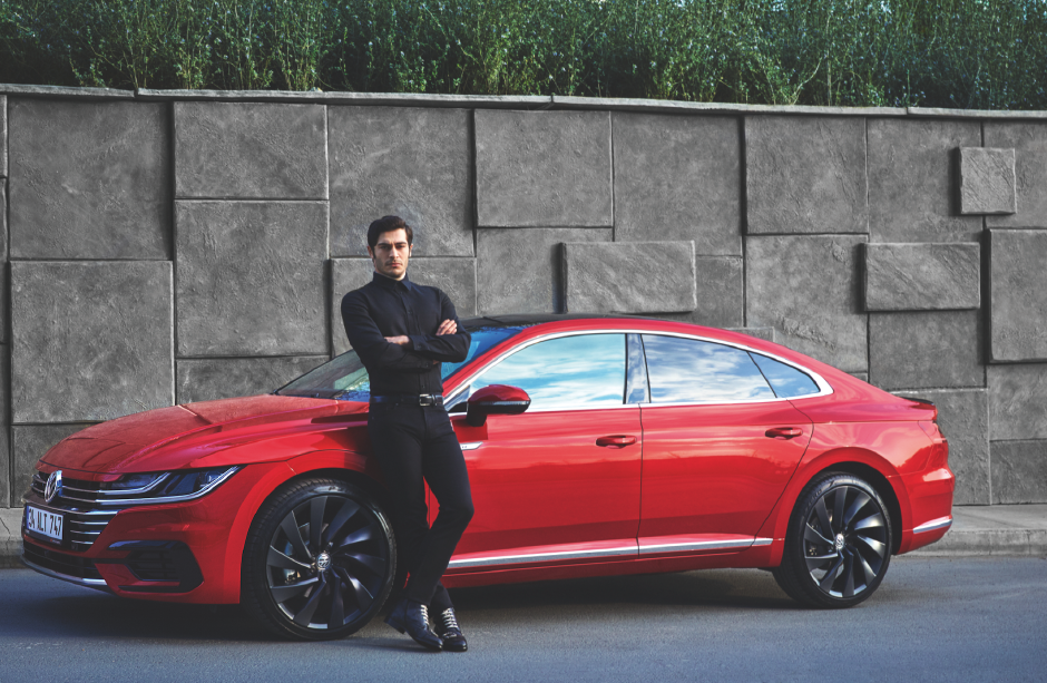 Burak Deniz ile sanatın eserine ilk bakış