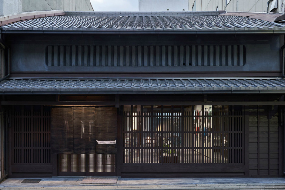 Issey Miyake’den geleneksel “ Machiya” açılımı