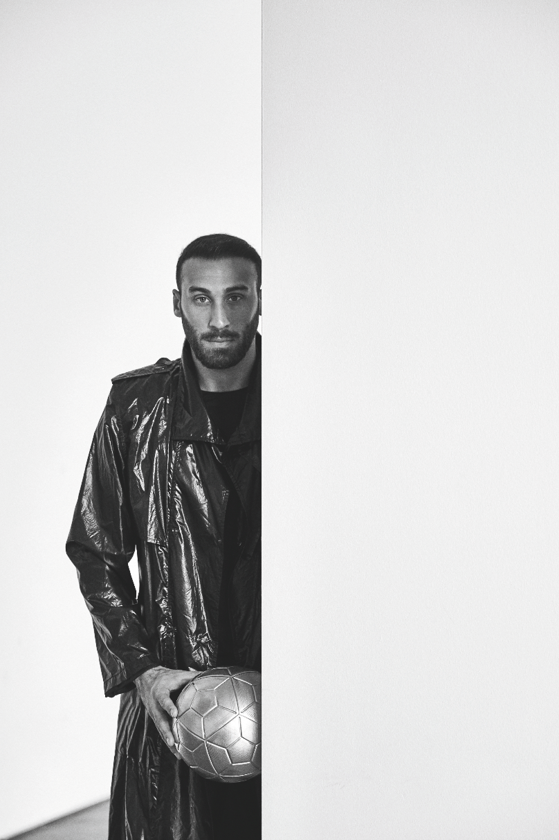 Çim sahanın Clark Kent'i: Cenk Tosun