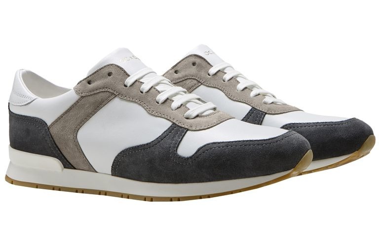 Dolabınızı renklendirecek sneakerlar