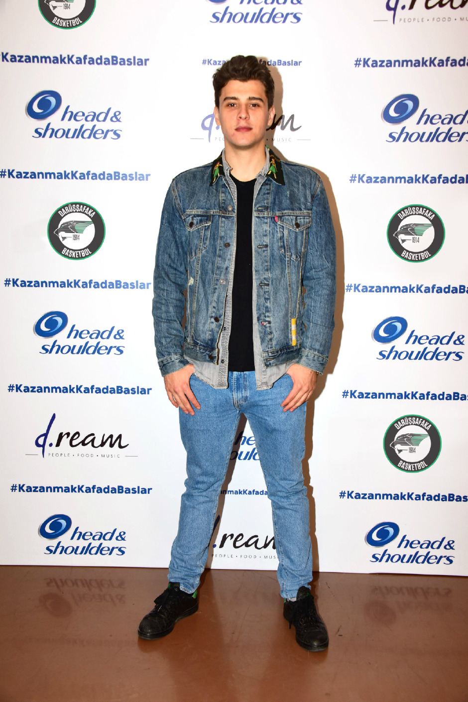 Darüşşafaka Basketbol Takımı'nın EuroCup kutlaması