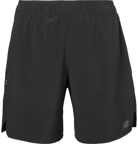 Stil sahibi 8 spor şortu