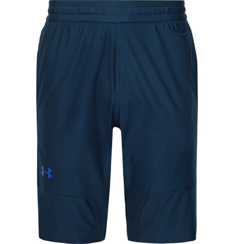 Stil sahibi 8 spor şortu