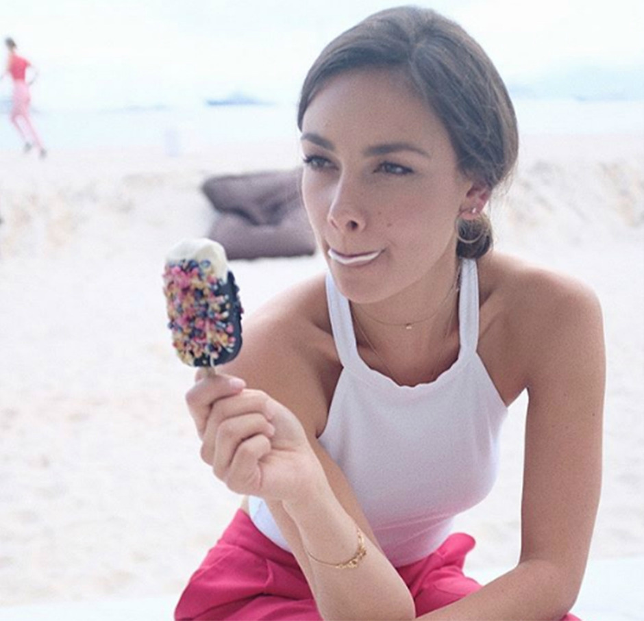 Instagram’ı sevmemiz için bir sebep daha: Janina Uhse