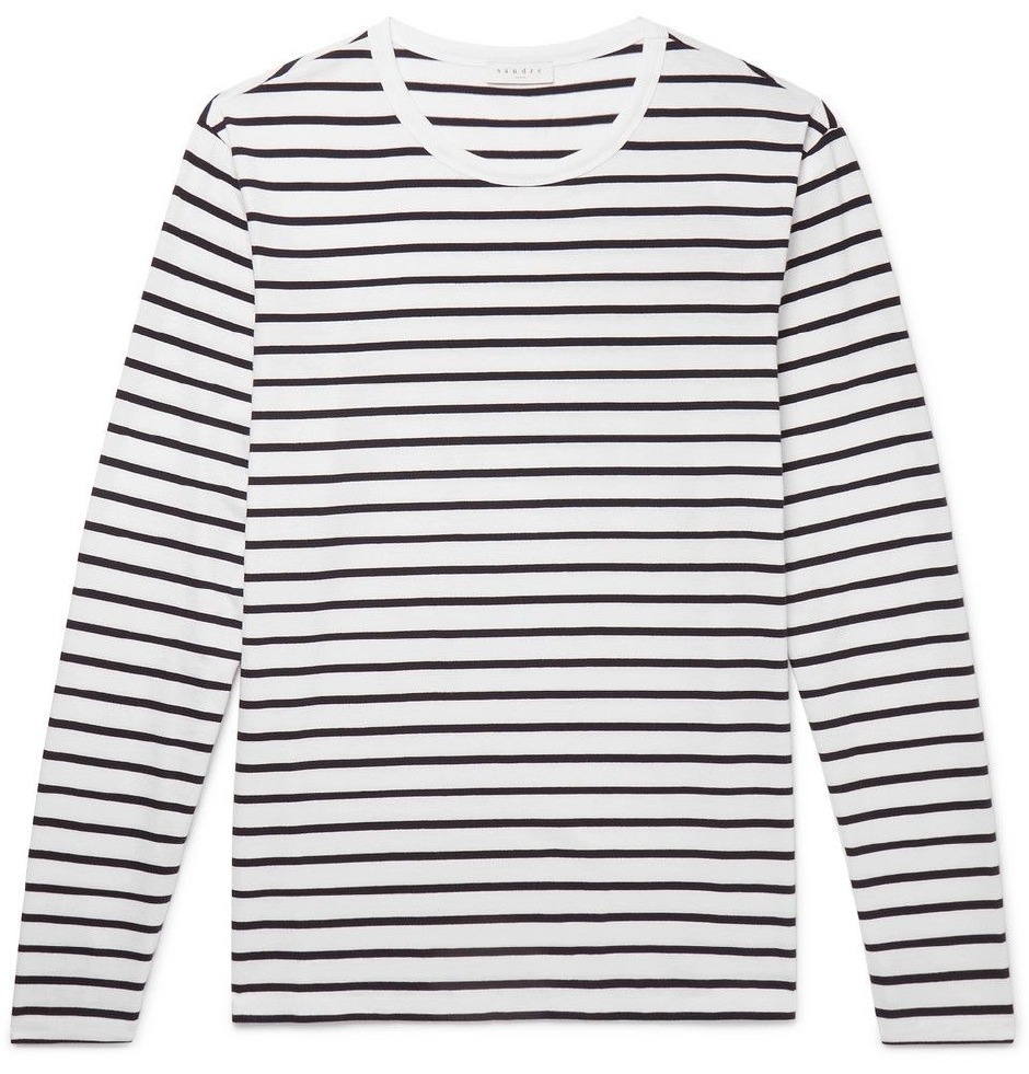 Akdeniz’in güneşinden ilham alan koleksiyon