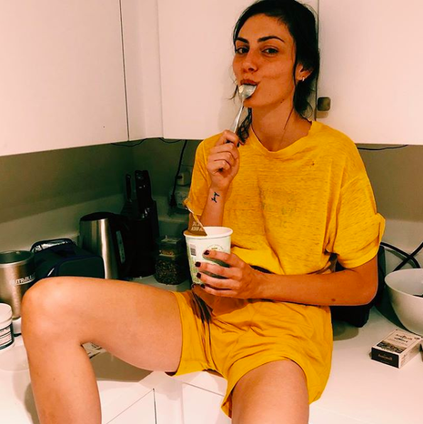 Instagram’ı sevmemiz için bir sebep daha: Phoebe Tonkin