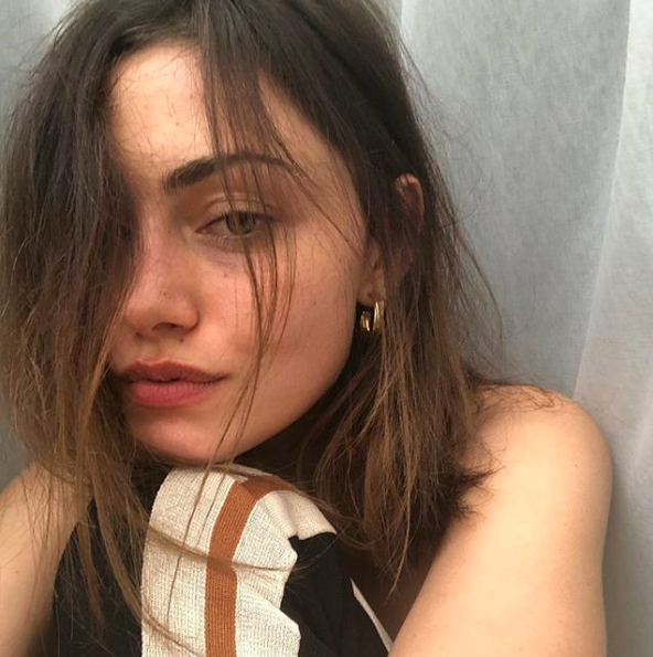 Instagram’ı sevmemiz için bir sebep daha: Phoebe Tonkin