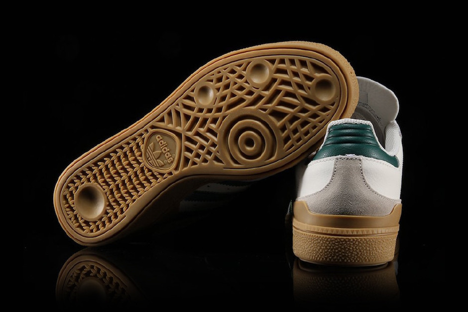 Adidas retrodan vazgeçmiyor