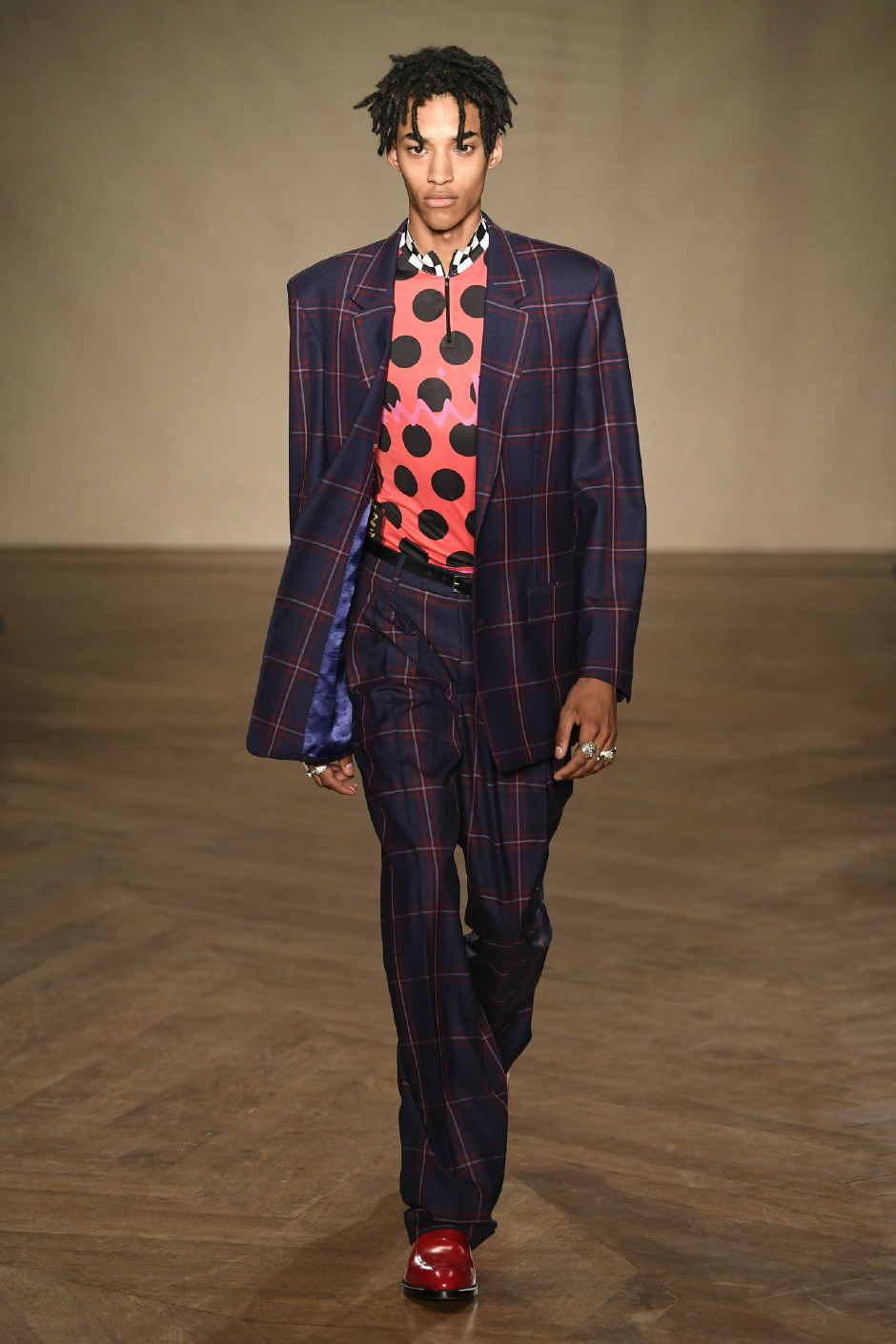 Çare eklektisizm: Paris Erkek Moda Haftası 4. ve 5. Gün İzlenimleri