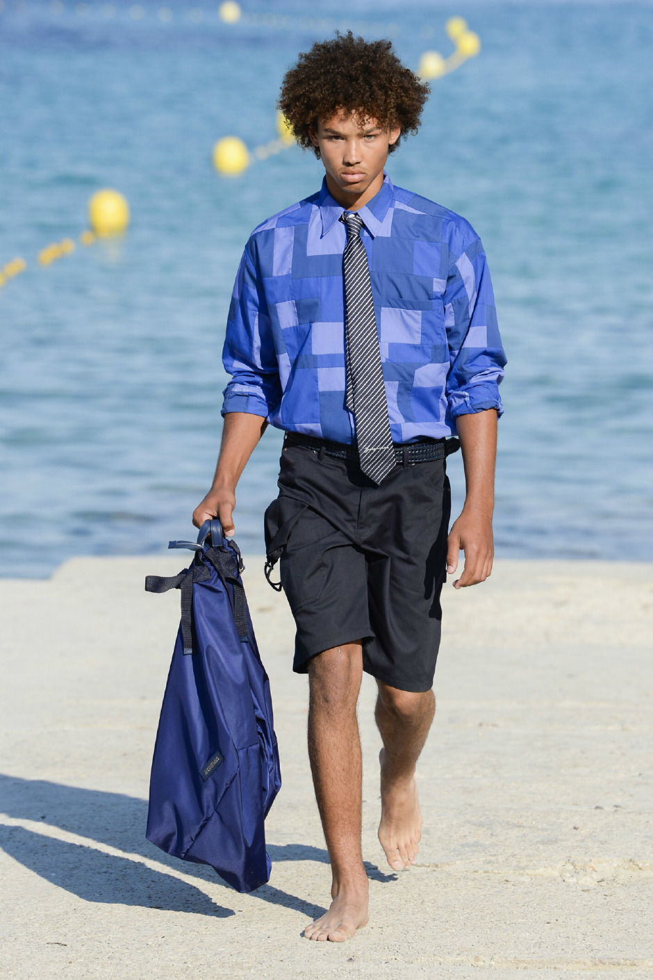 Ve beklenen an geldi: Jacquemus, ilk erkek koleksiyonuyla karşımızda