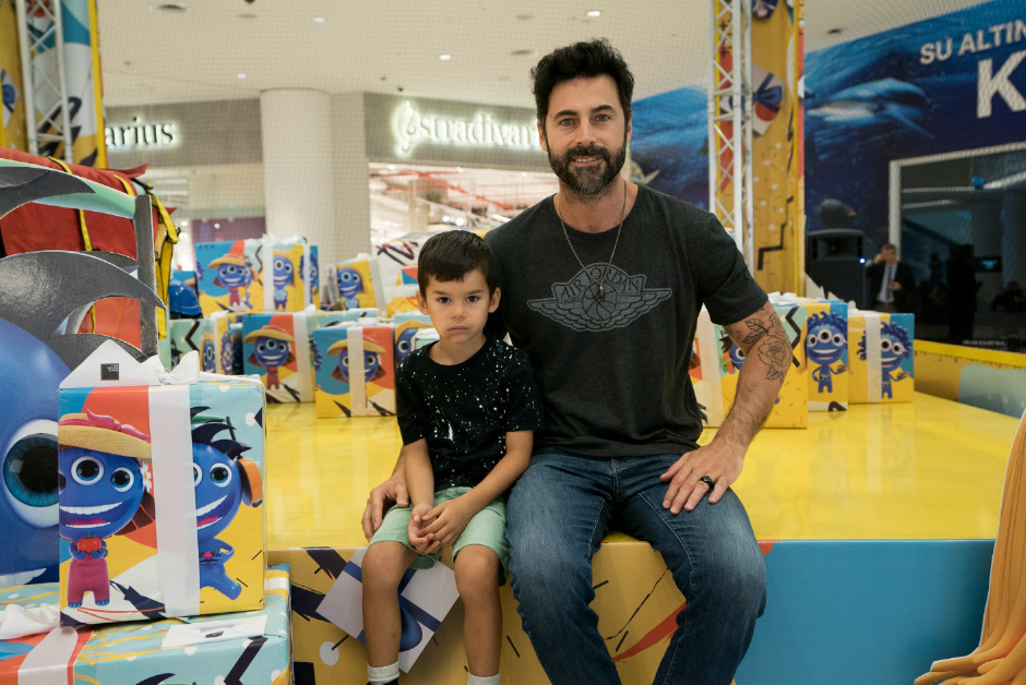 Kıvanç Kasabalı ve oğlu Can Emaar Çocuk Karnavalı’nda