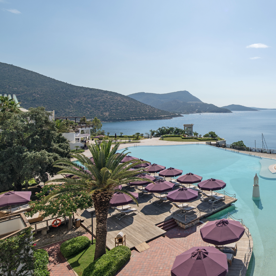 Mavinin eşsiz tonları: Kempinski Hotel Barbaros Bay
