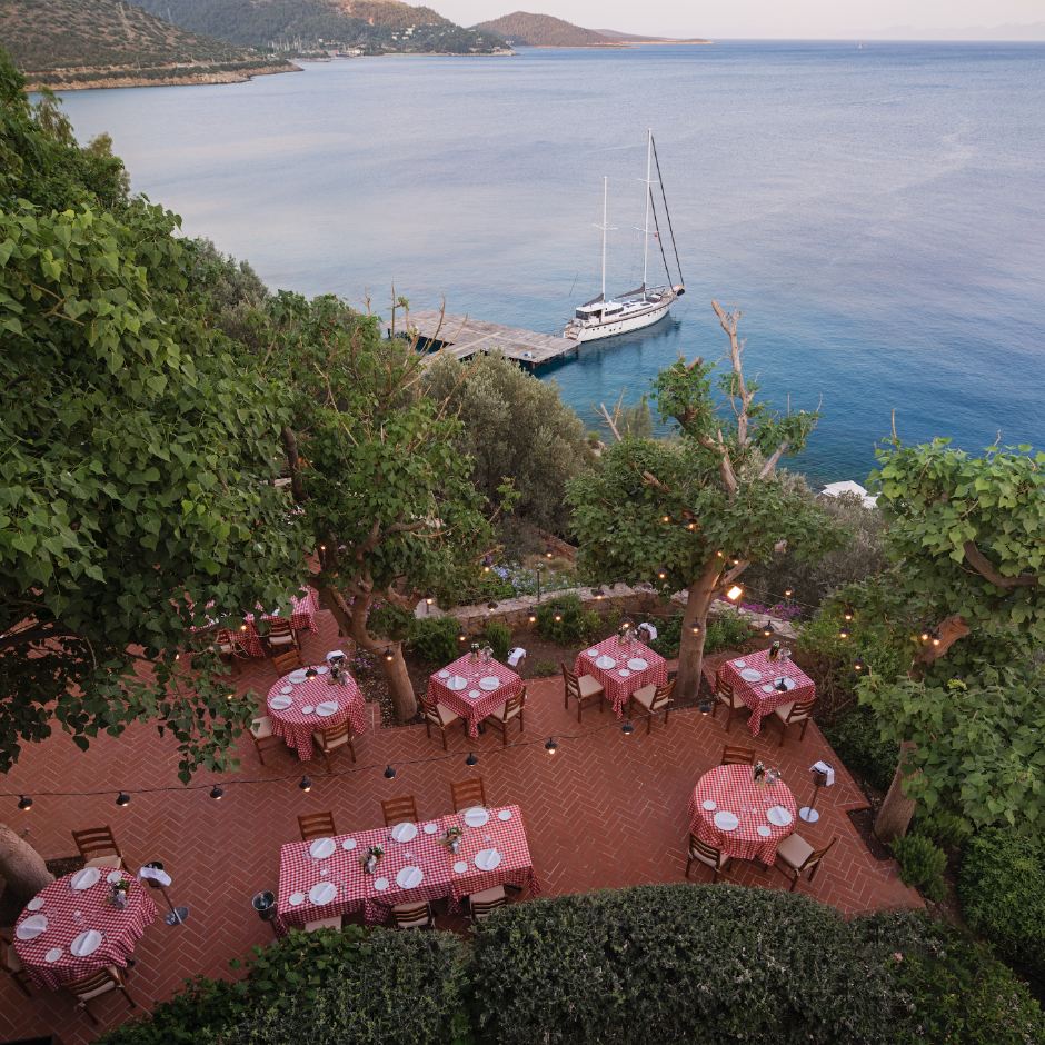 Mavinin eşsiz tonları: Kempinski Hotel Barbaros Bay