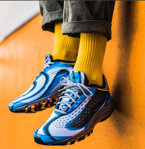 Nike’ın Göz Kamaştıran İllüzyonu: Airmax Deluxe