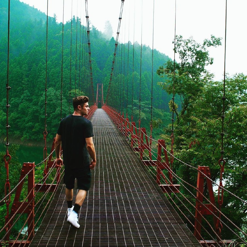 Zac Efron'un İlham Veren Spor Tutkusu