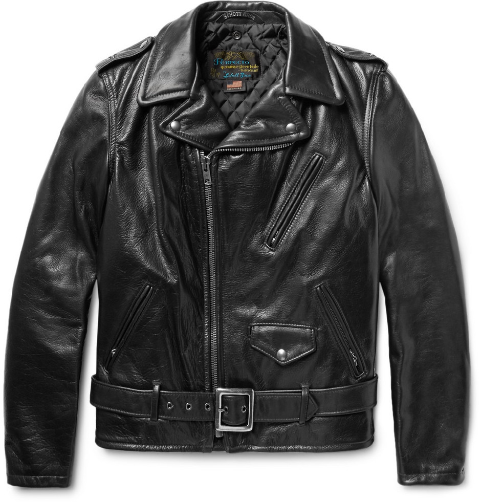 Siyah Giyinmenin Beş Formu Siyah Giyinmenin Beş Formu