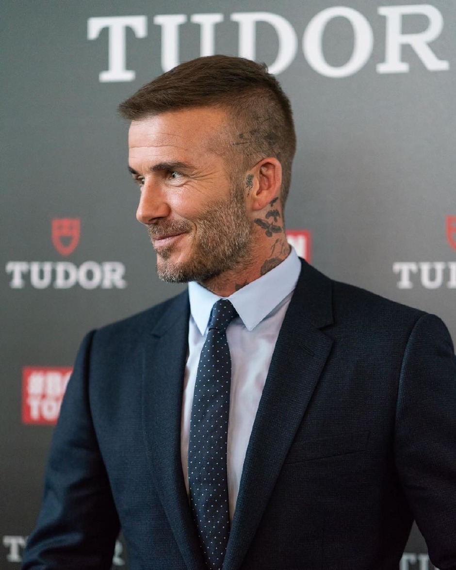 Undercut'tan Buzz Kesime David Beckham'ın Saç Evrimi Undercut'tan Buzz Kesime David Beckham'ın Saç Evrimi