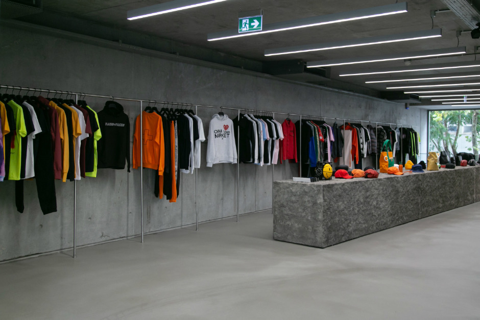 Les Benjamins'ın İlk Flagship Mağazası