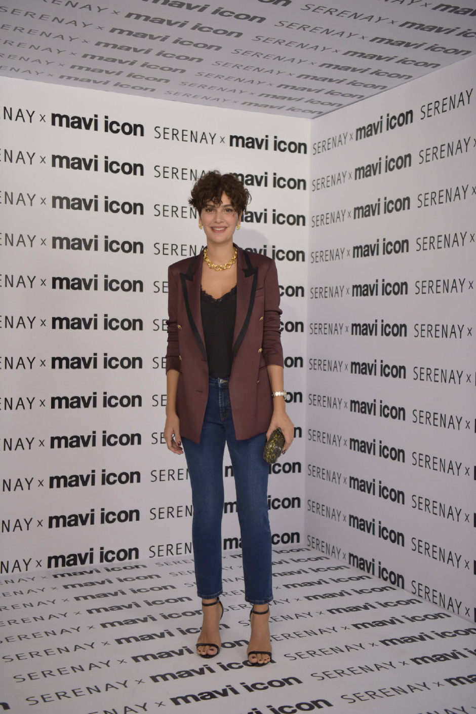 Çok Serenay, Çok Mavi Bir Gece Çok Serenay, Çok Mavi Bir Gece