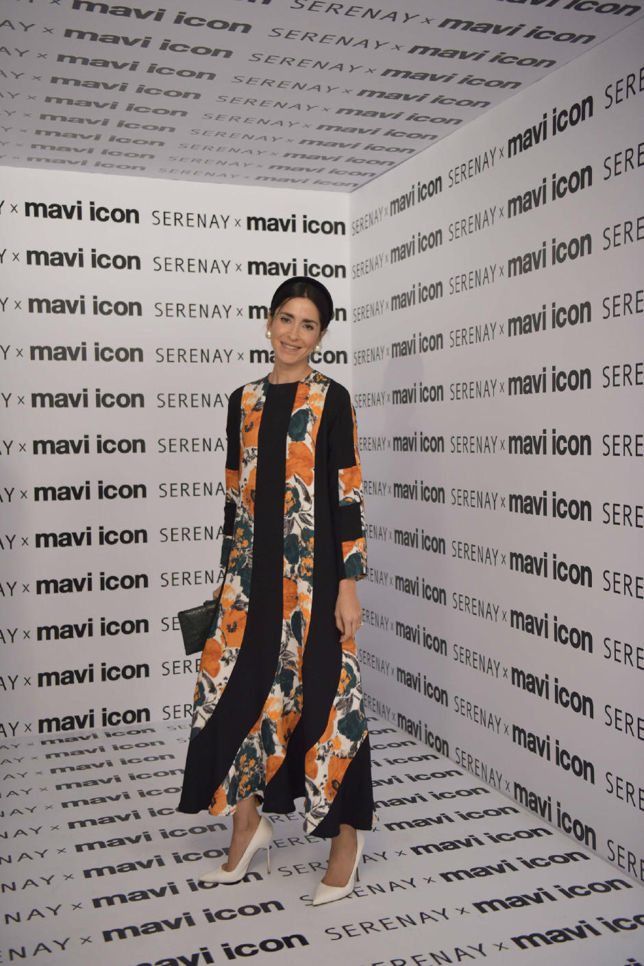 Çok Serenay, Çok Mavi Bir Gece Çok Serenay, Çok Mavi Bir Gece