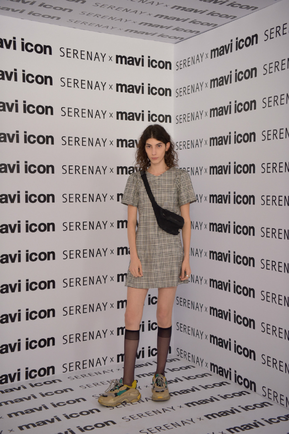 Çok Serenay, Çok Mavi Bir Gece Çok Serenay, Çok Mavi Bir Gece