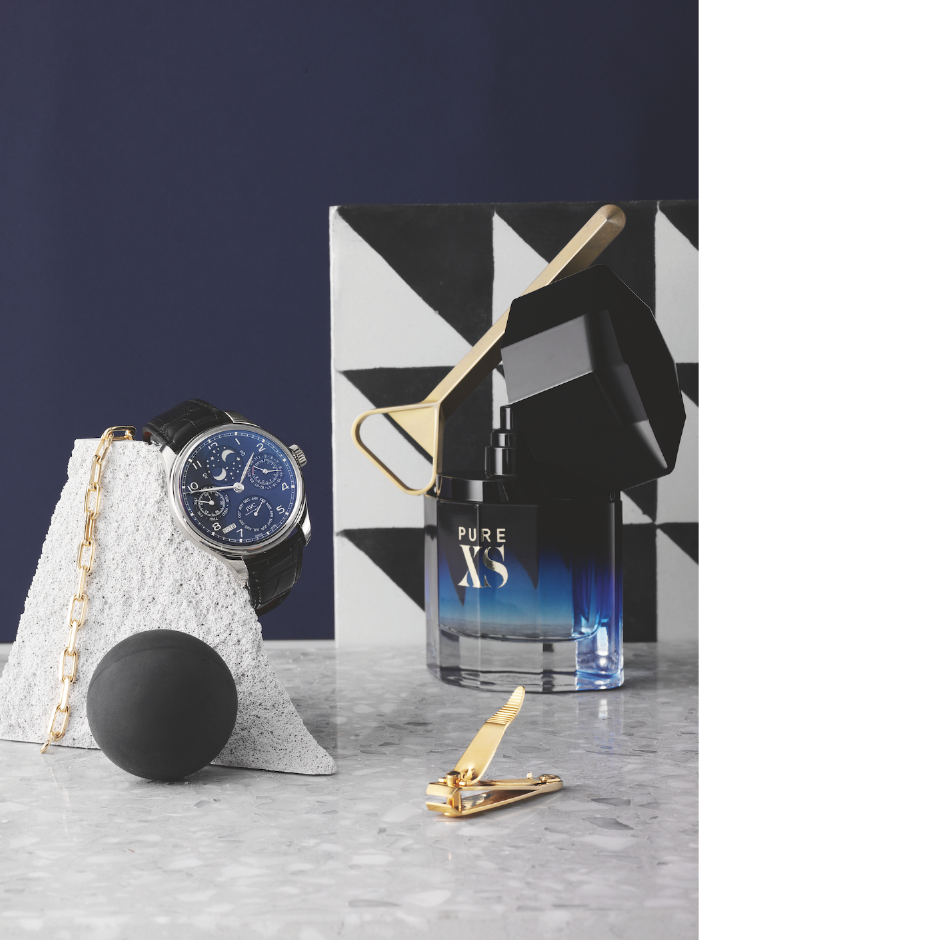 4 Favori Saat ve Ekürileri