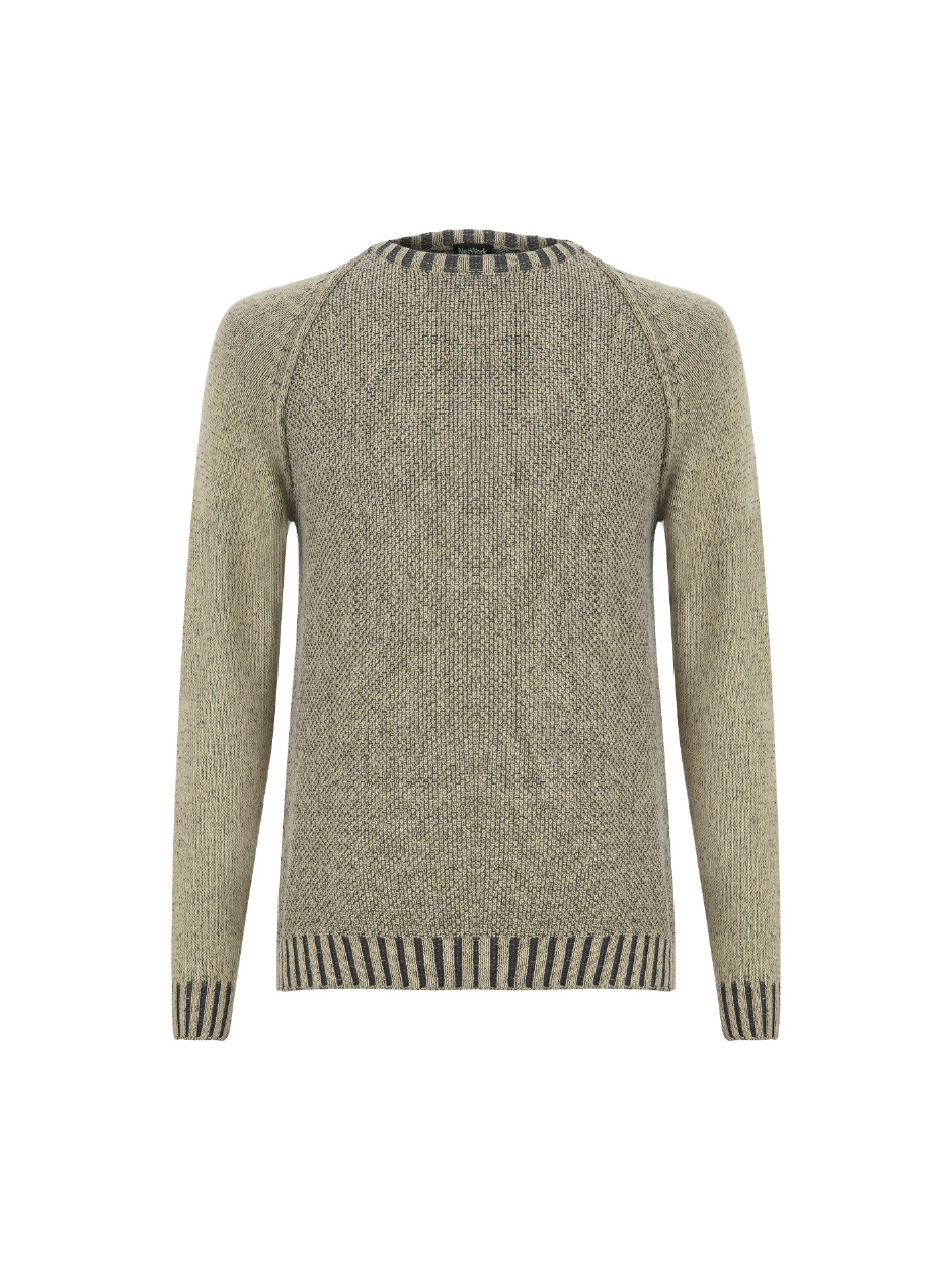 Kışın Bold Renklerini Giyme Rehberi