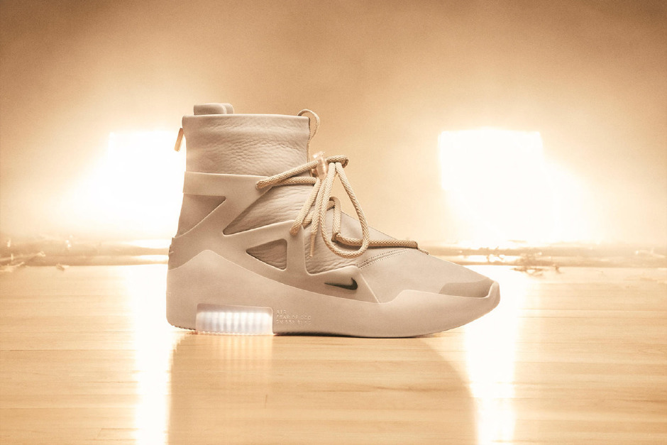 Fear of God ve Nike Yeni İş Birliklerini Açıkladı
