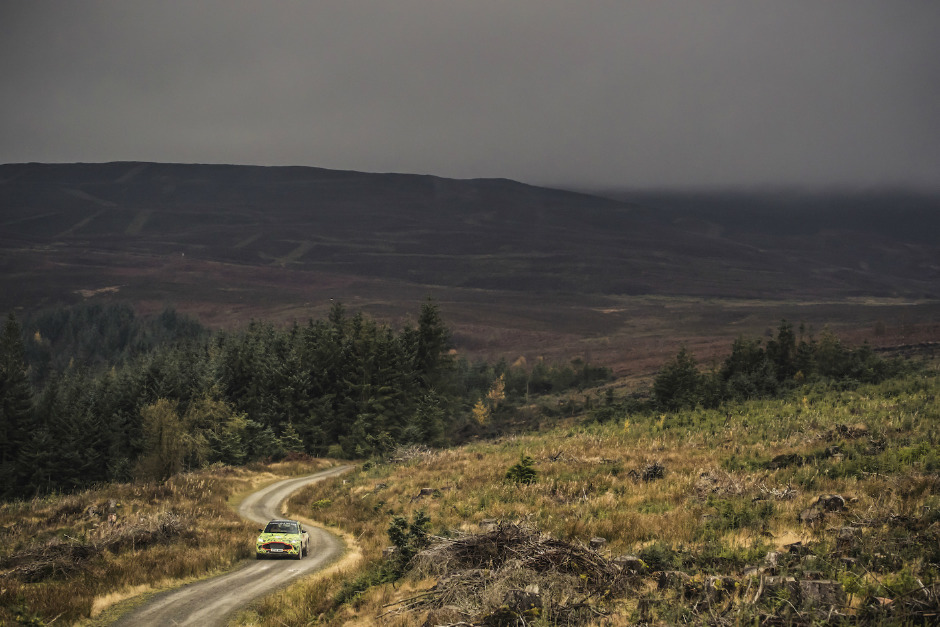 Aston Martin'in İlk SUV Modeli: DBX